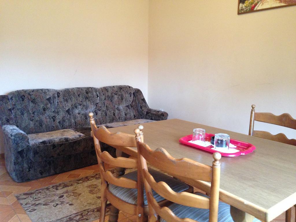 Formula Plus Motel Loetsk Kamer foto