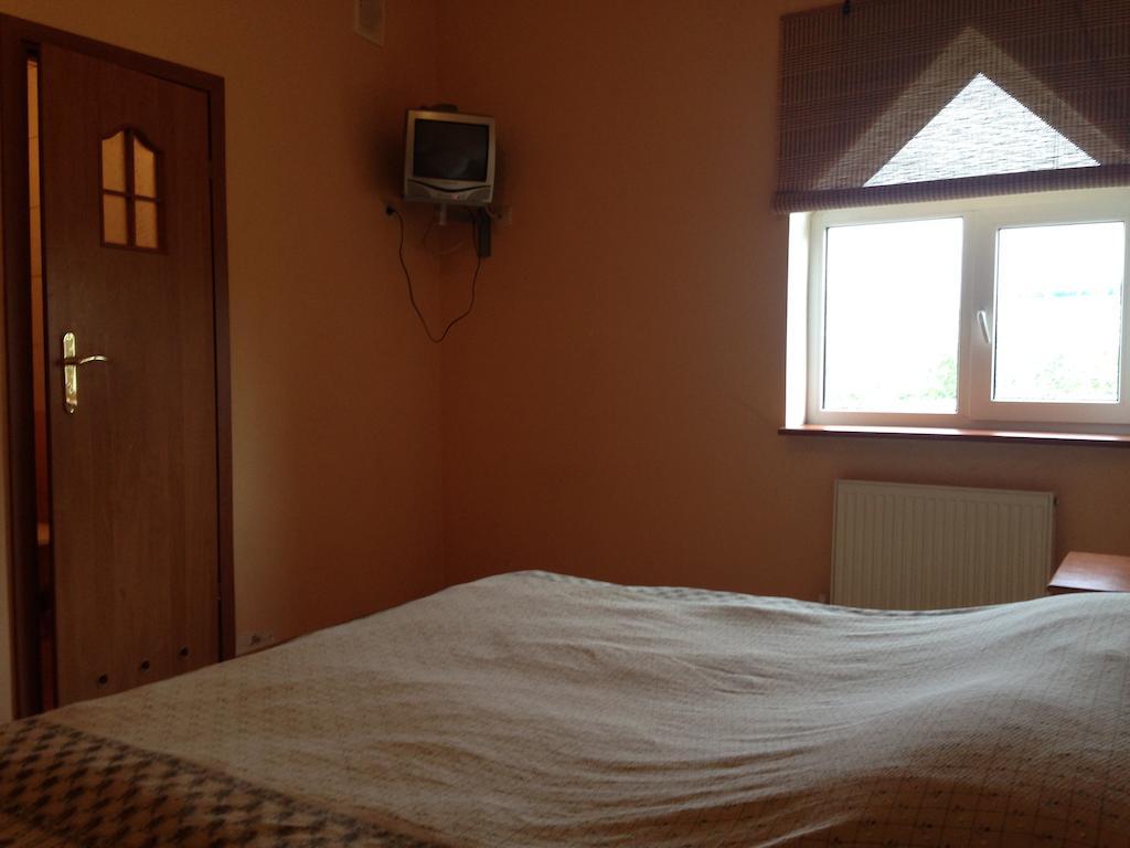 Formula Plus Motel Loetsk Kamer foto